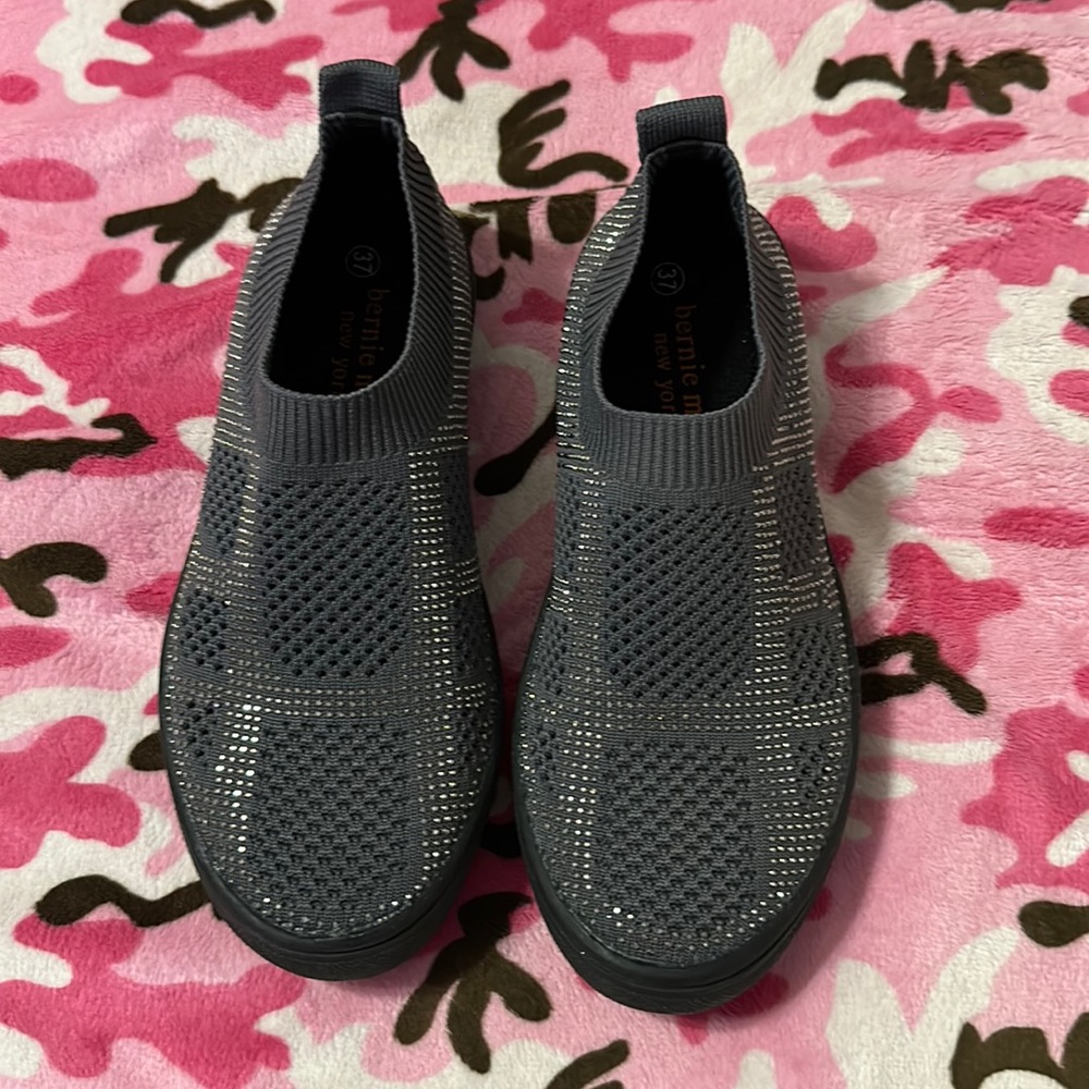 Bernie Mev Glamour Women's SLIP ONS Memory Foam
